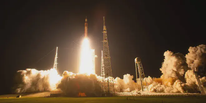 NASA’s Space Launch System rocket carrying the Orion spacecraft launches on the Artemis I flight test in 2022. Credit: NASA/Joel Kowsky