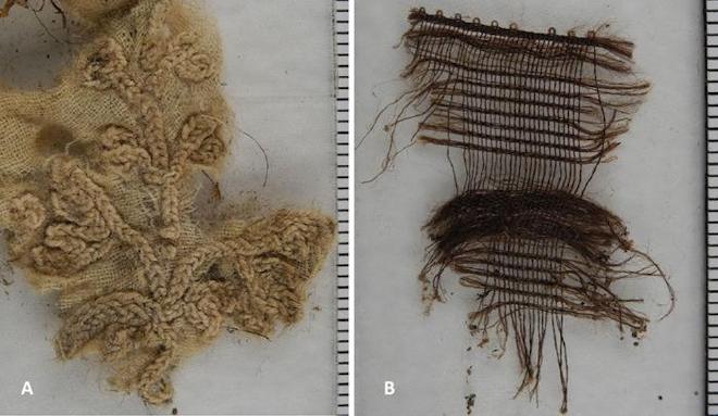 Further findings of special fabric tissue from the material detected in the mummy’s abdominal cave: Left: A piece of cotton with an elaborate floral pattern. Right: Fragment of a silk fabric such as used for the mummy’s cross. Credit: Andreas Nerlich.