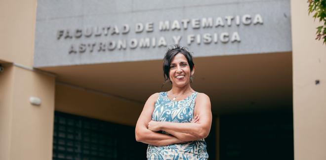 Verónica I. Marconi, professor and researcher at Famaf and Conicet, within the Enrique Gaviola Institute of Physics (IFEG)