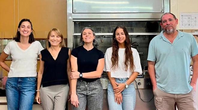 The researchers team: Fron left to right: Laureana Soria, Diana Estenoz, Elangeni Gilbert, Luisina Bressán, Santiago Vaillard. Image credit: Elangeni Gilbert