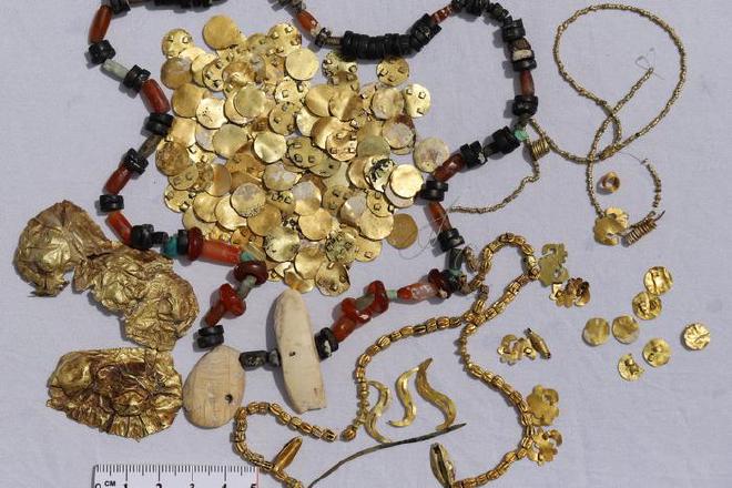 Eleke Sazy gold artifacts. Image credit & Copyright: Zainolla Samashev