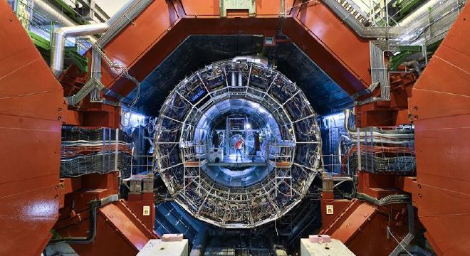 El detector ALICE en el CERN (Crédito de la imagen: Julien Ordan/CERN)