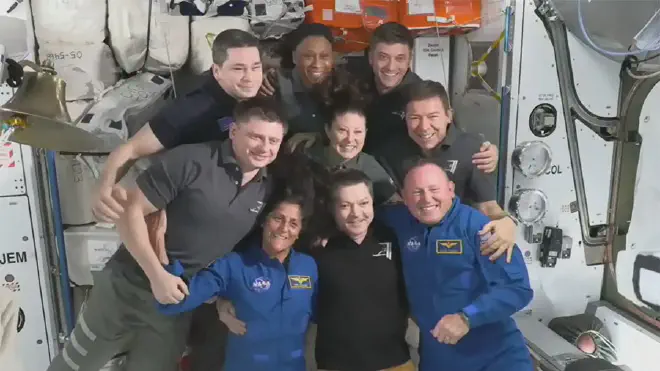 The seven members of the Crew of expedition 71 along with the two members of the Starliner flight test crew, for a set portrait aboard the space station. On the front, from the left: Suni Williams, Oleg Kononenko and Butch Wilmore. In the second row from the left, Alexander Grebenkin, Tracy C. Dyson and Mike Barratt. Behind, Nikolai Chub, Jeanette Epps and Matthew Dominick. Image credit: Nasatv